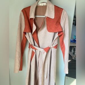 Solitaire Anthropology Two-Tone Suede Trench Coat in Dusty Pink & Rust